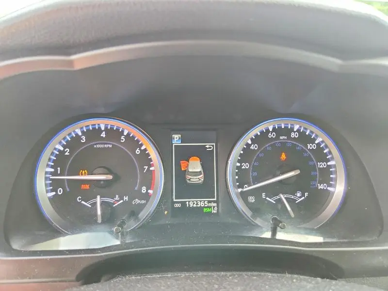 2017 TOYOTA HIGHLANDER LIMITED PLATINUM  