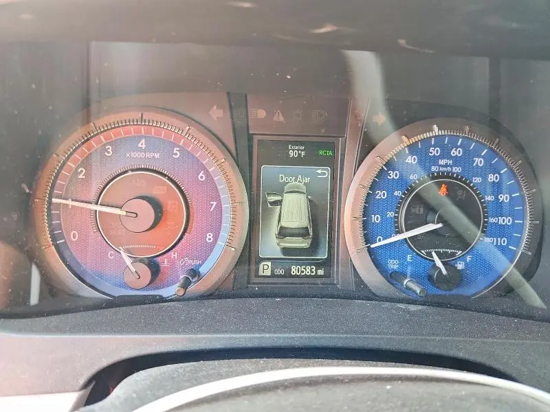 2019 TOYOTA SIENNA XLE 8-PASSENGER  