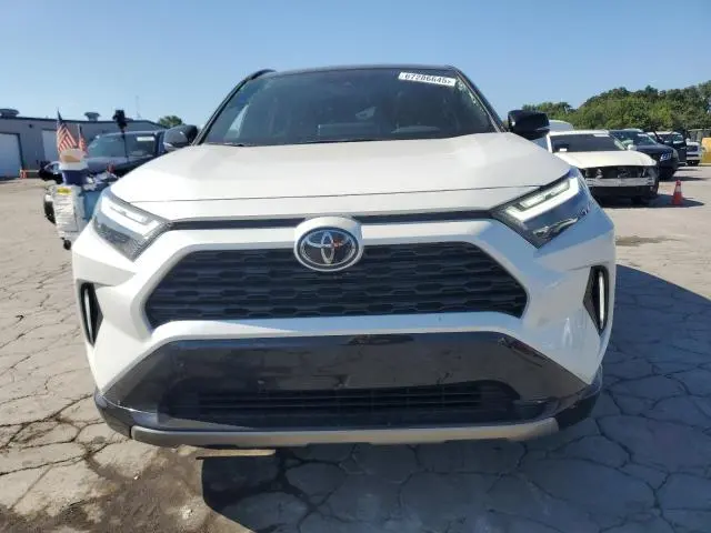 2025 TOYOTA RAV4 XSE