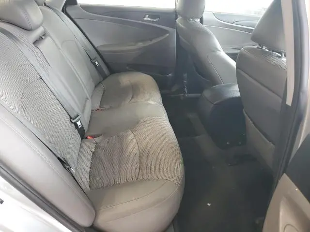 2012 HYUNDAI SONATA SE  