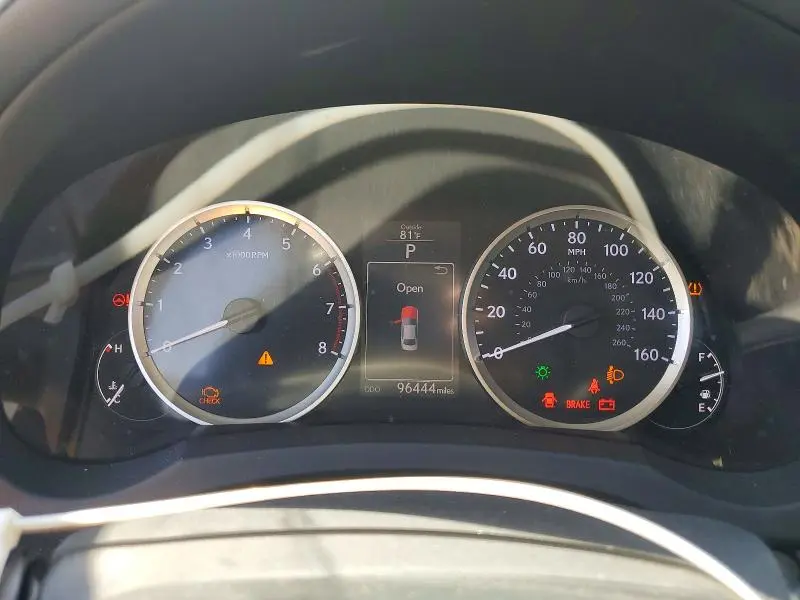 2016 LEXUS IS 200T  