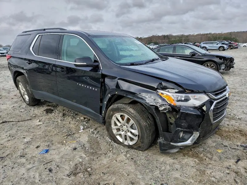 2020 CHEVROLET TRAVERSE LT  
