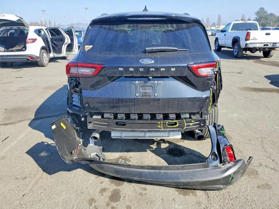 2025 FORD ESCAPE ST LINE  