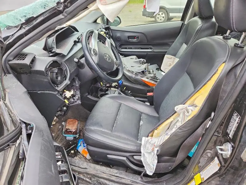 2015 TOYOTA PRIUS C FOUR  
