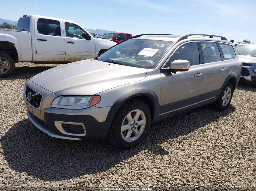 2012 VOLVO XC70 3.2/3.2 PLATINUM/3.2 PREMIER/3.2 PREMIER PLUS