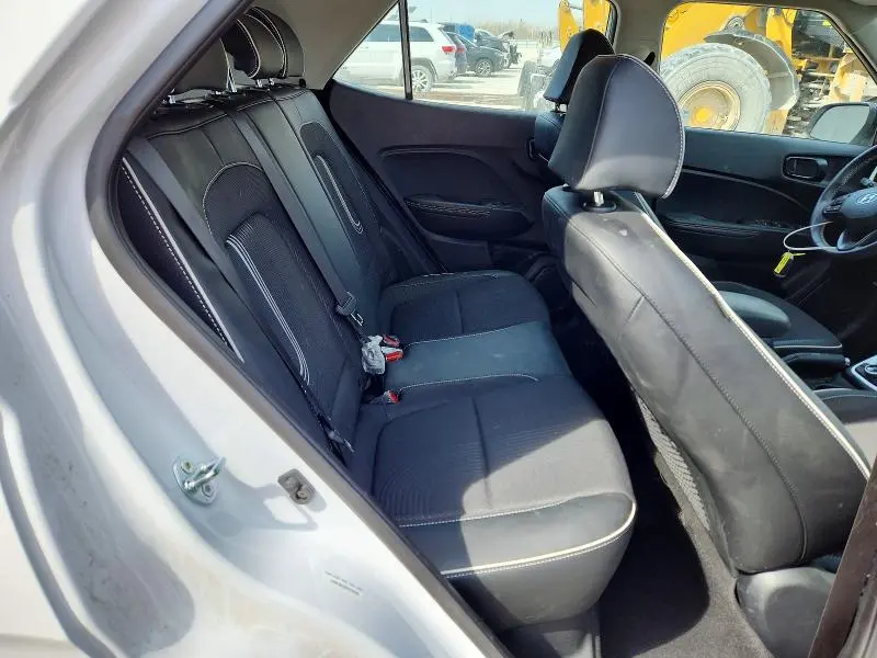 2025 HYUNDAI VENUE LIMITED  