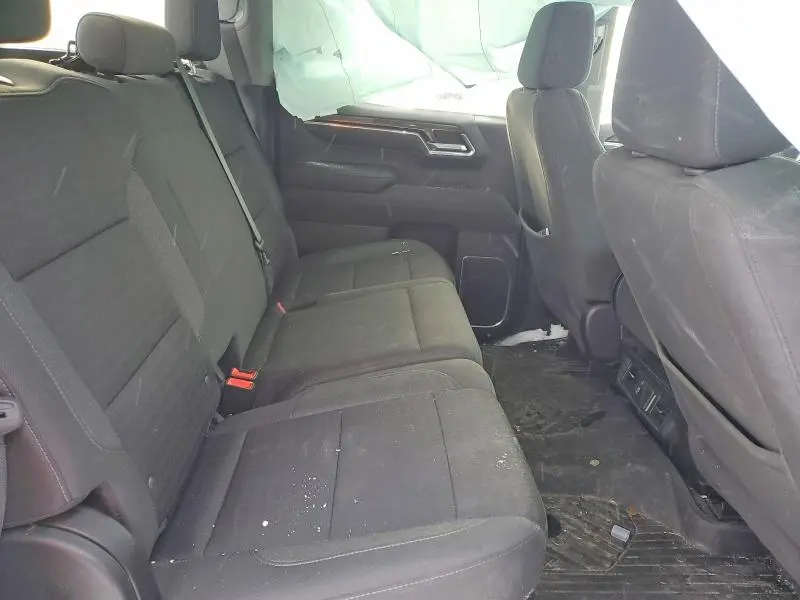 2023 CHEVROLET SILVERADO K1500 LT  