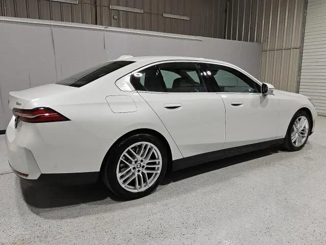 2025 BMW 530 I