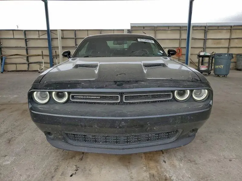 2023 DODGE CHALLENGER SXT  