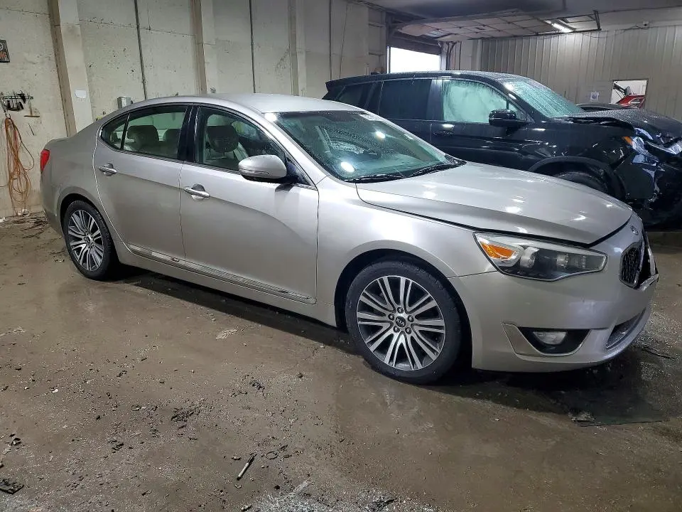 2014 KIA CADENZA PREMIUM  