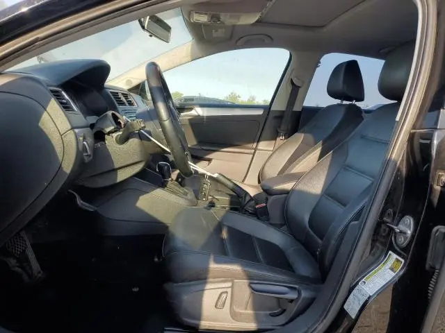 2013 VOLKSWAGEN JETTA SE  