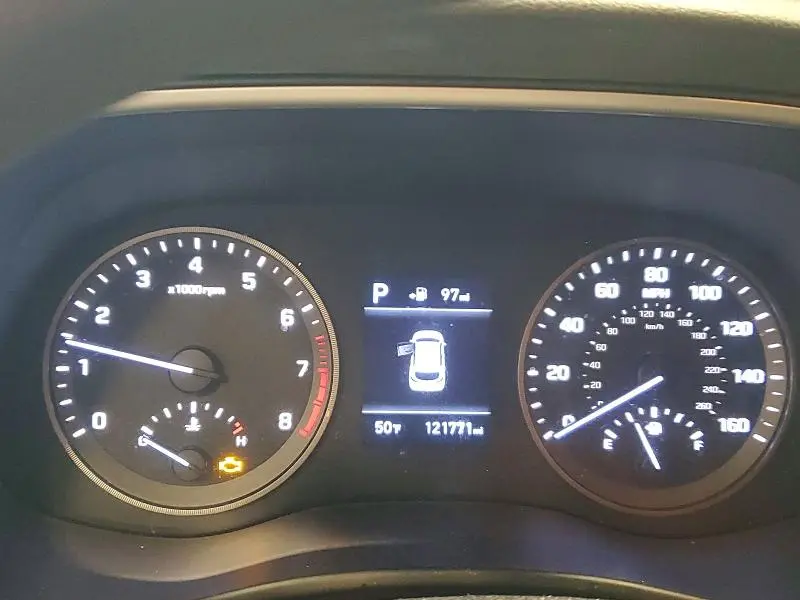 2019 HYUNDAI TUCSON SE  