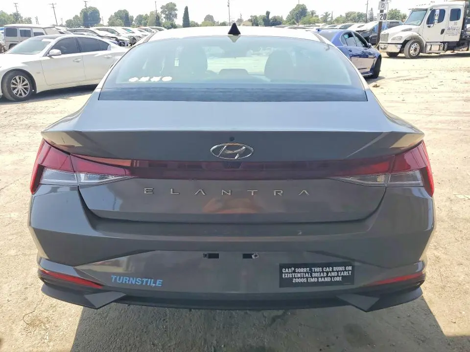 2022 HYUNDAI ELANTRA SEL  