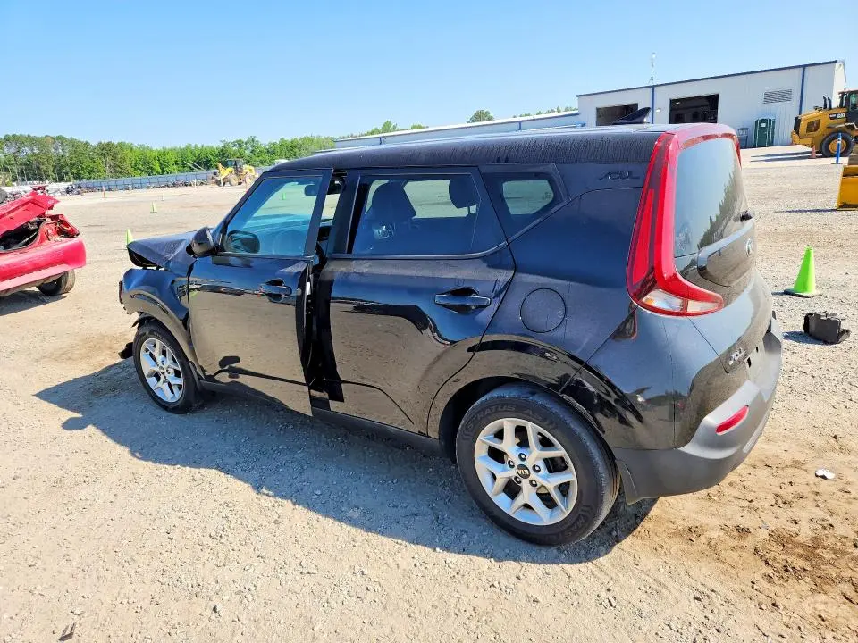 2021 KIA SOUL S  