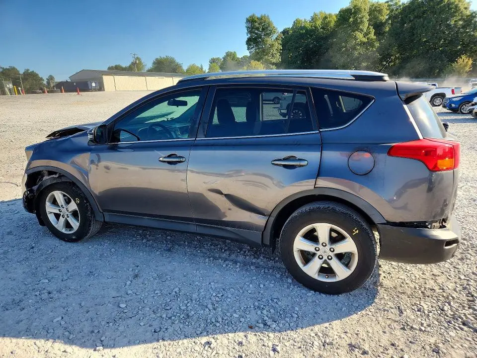 2014 TOYOTA RAV4 XLE  