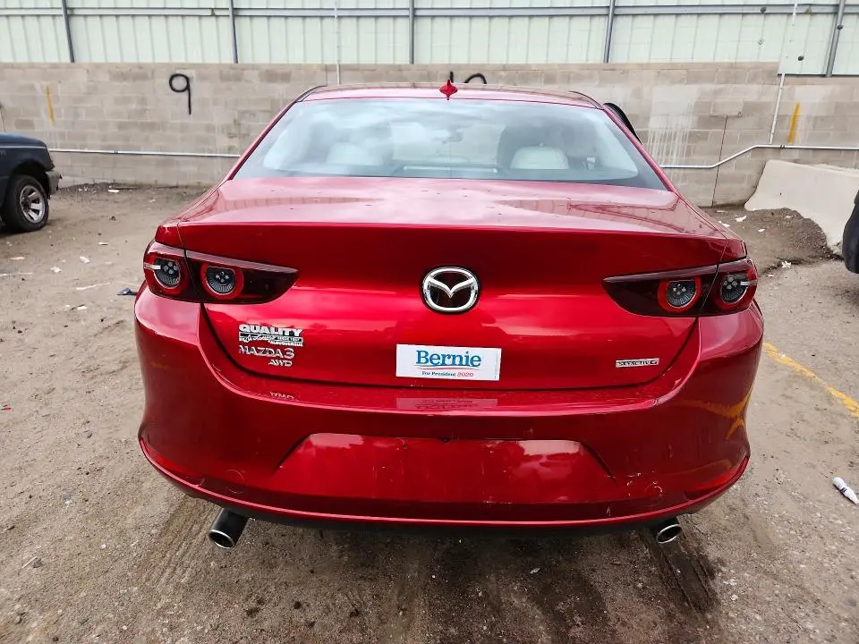 2019 MAZDA 3 PREMIUM  