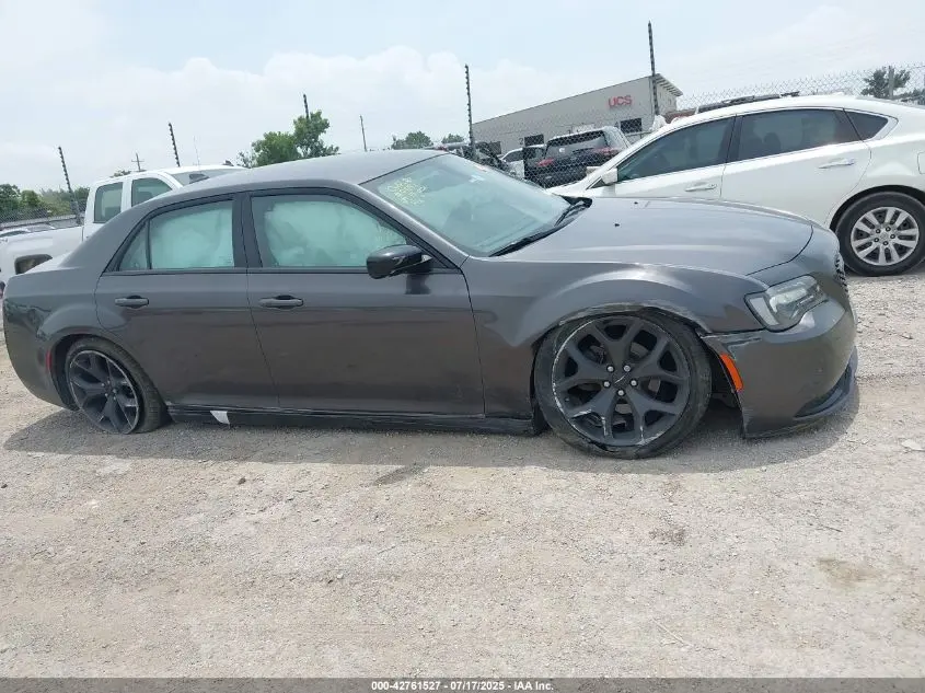 2020 CHRYSLER 300 TOURING