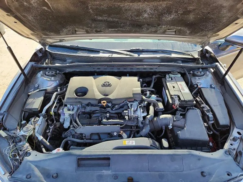 2018 TOYOTA CAMRY XLE  