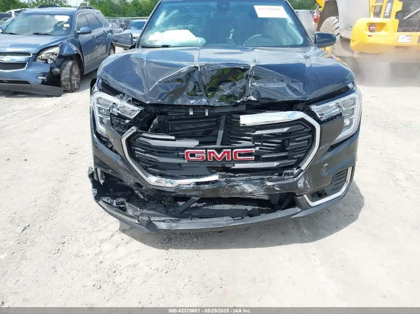 2023 GMC TERRAIN FWD SLE