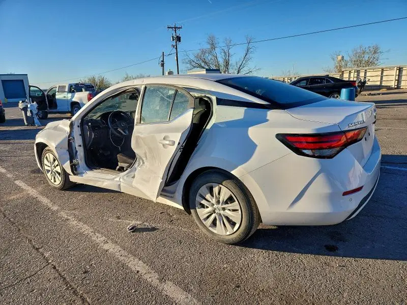2022 NISSAN SENTRA S  
