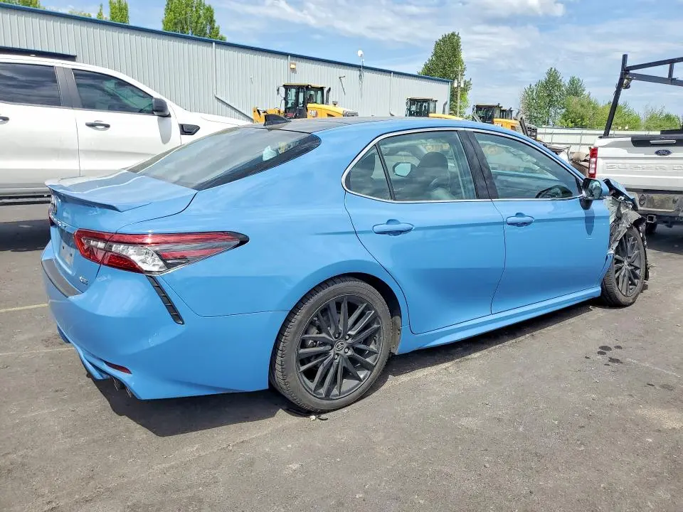 2023 TOYOTA CAMRY XSE  