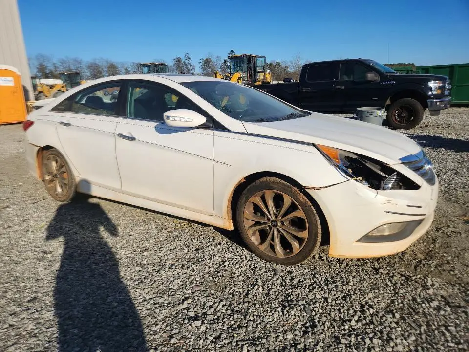 2014 HYUNDAI SONATA SE  
