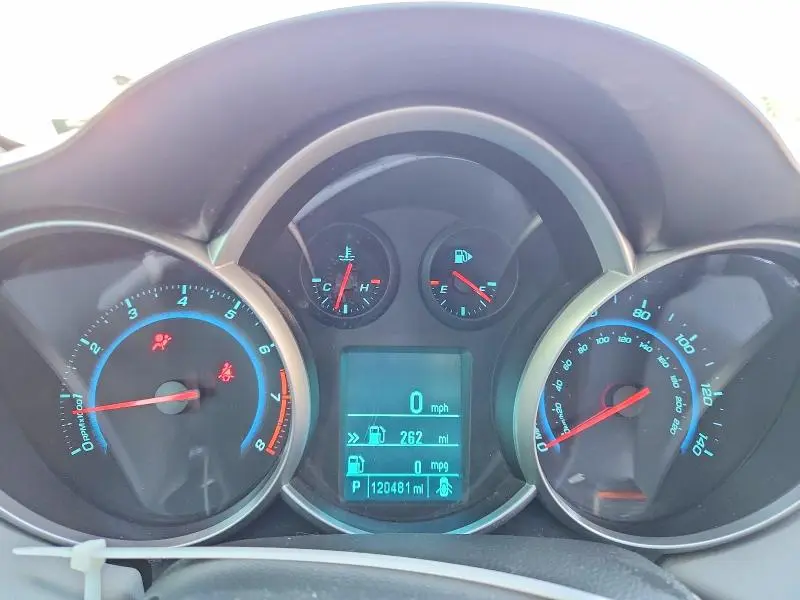 2012 CHEVROLET CRUZE LS  