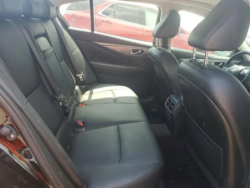 2015 INFINITI Q50 PREMIUM  
