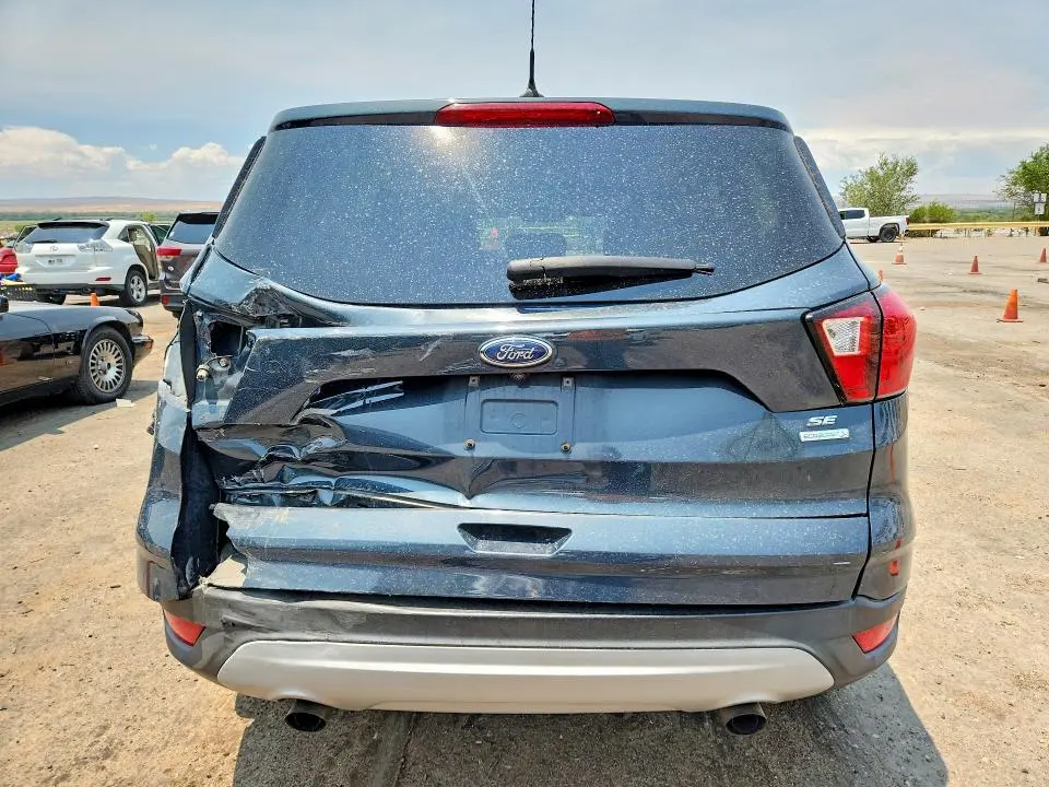 2019 FORD ESCAPE SE  