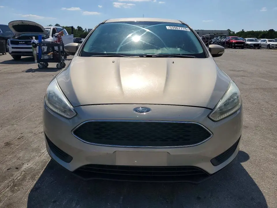 2016 FORD FOCUS SE  