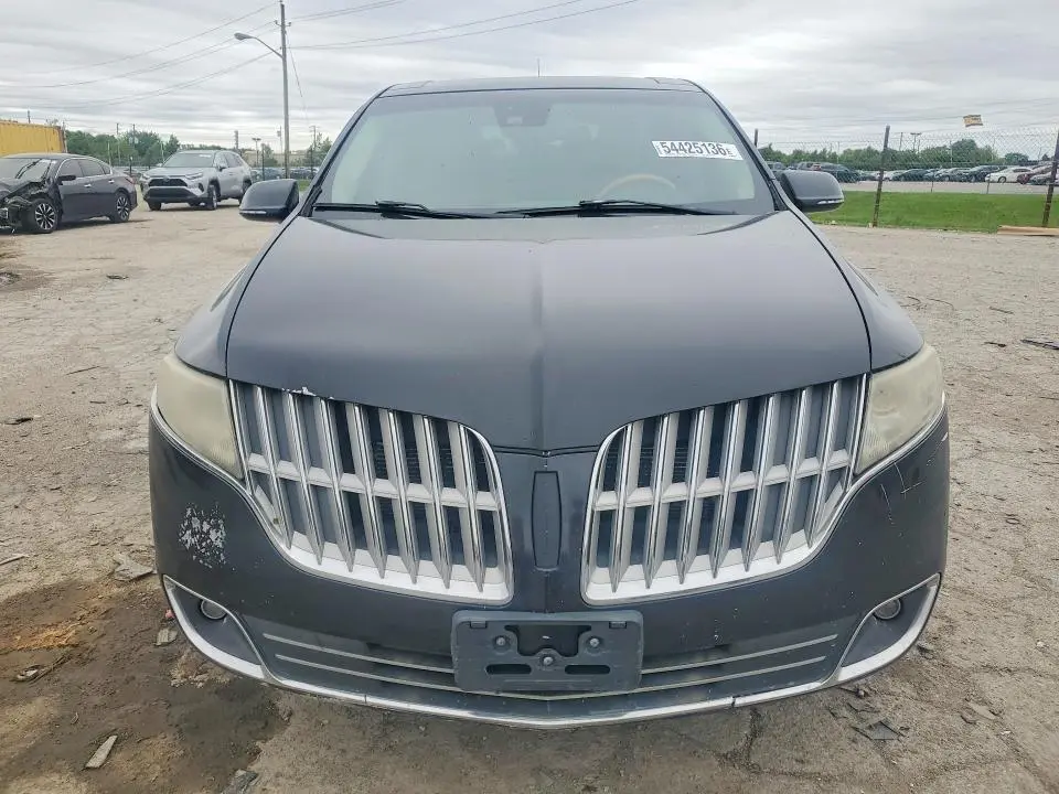 2010 LINCOLN MKT   