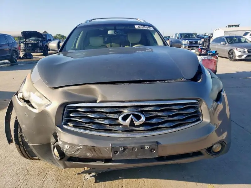 2011 INFINITI FX35   