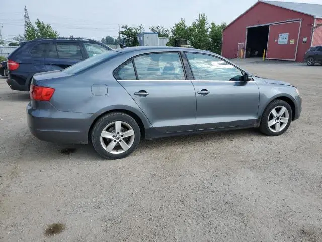 2011 VOLKSWAGEN JETTA TDI  
