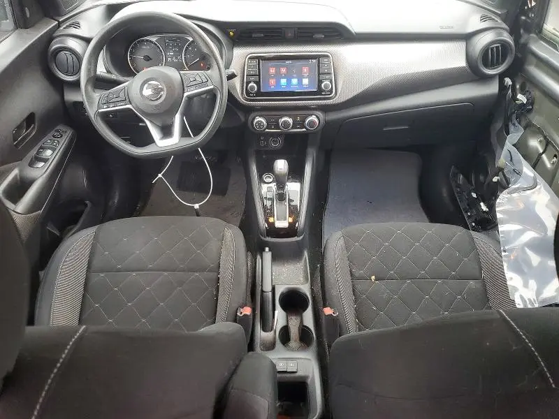 2020 NISSAN KICKS S  