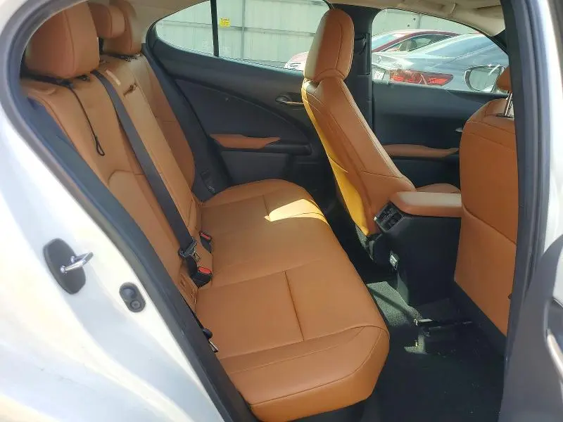 2022 LEXUS UX 250H BASE  