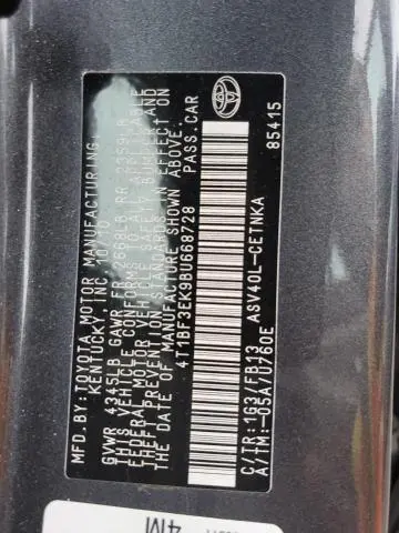 2011 TOYOTA CAMRY BASE  