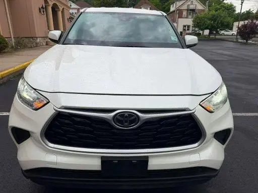 2020 TOYOTA HIGHLANDER L  