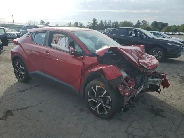 2021 TOYOTA C-HR XLE  