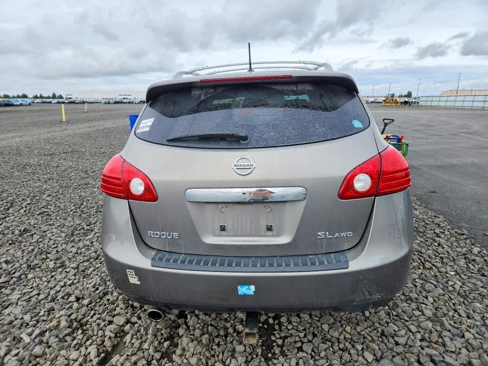 2012 NISSAN ROGUE S  