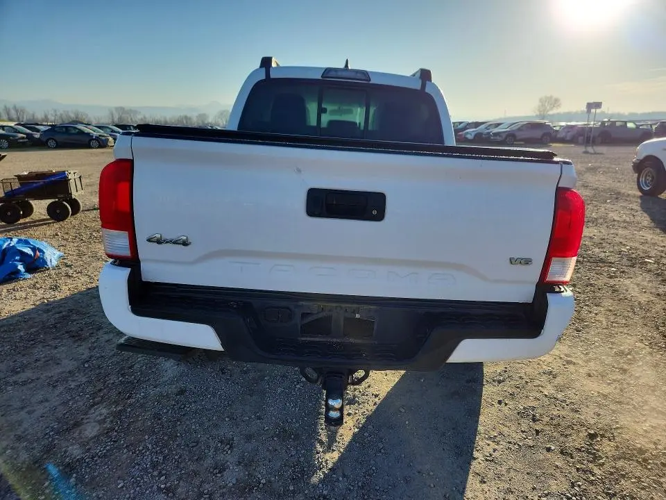 2017 TOYOTA TACOMA DOUBLE CAB  