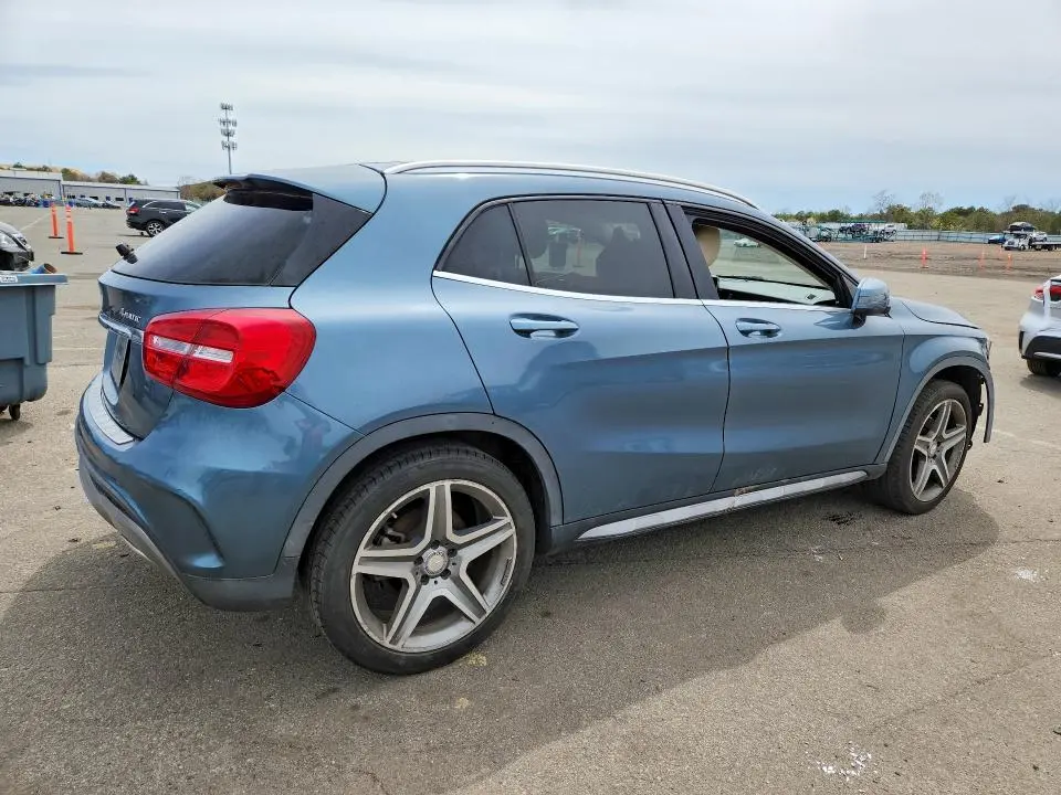 2015 MERCEDES-BENZ GLA 250 4MATIC  