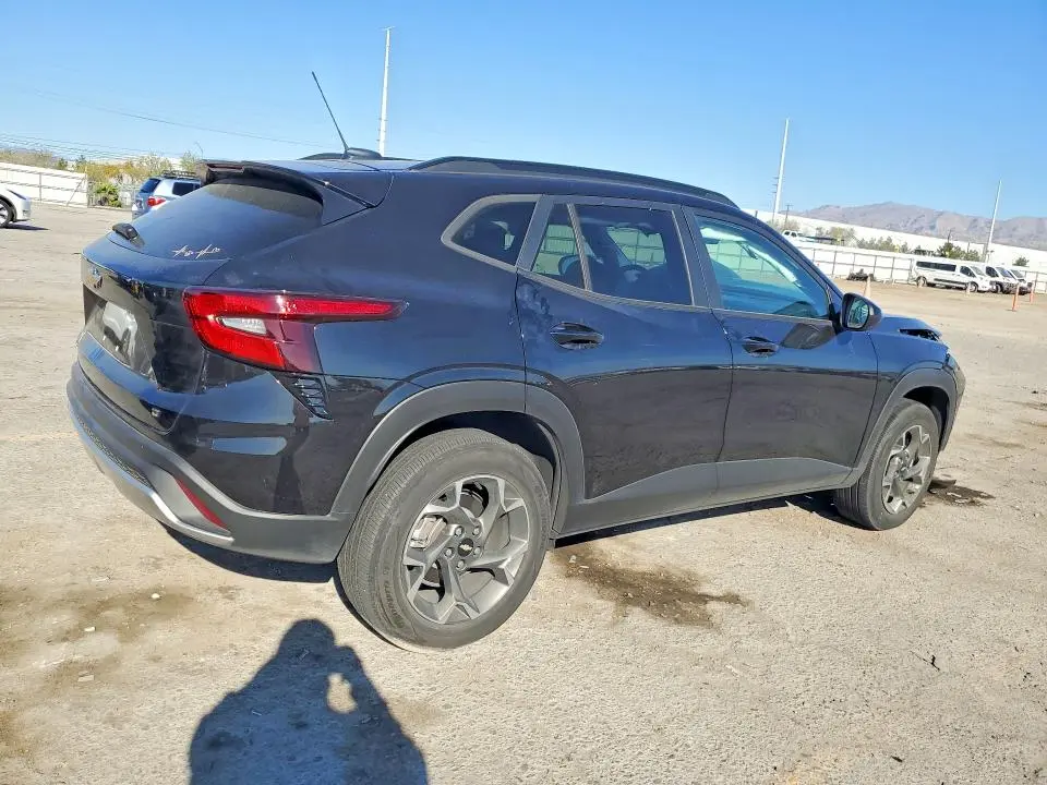 2025 CHEVROLET TRAX 1LT  