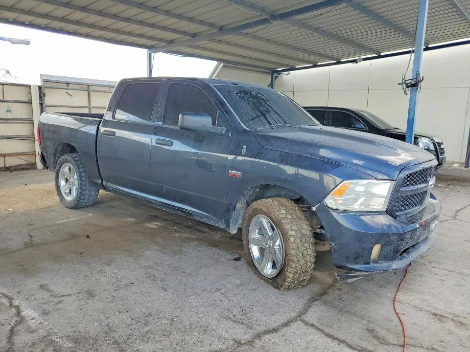2015 RAM 1500 ST  