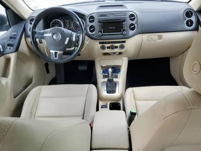2013 VOLKSWAGEN TIGUAN S  