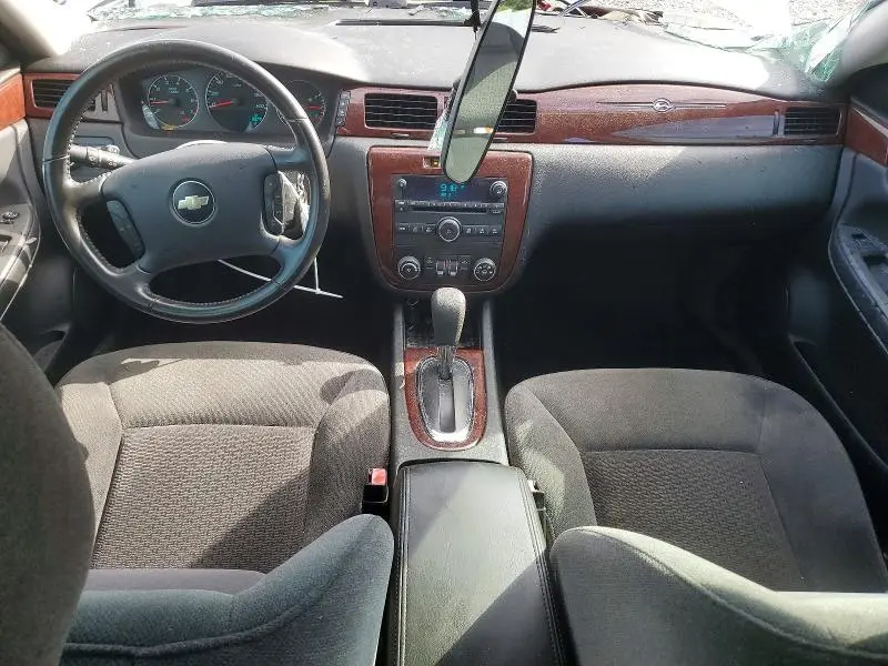 2010 CHEVROLET IMPALA LT  