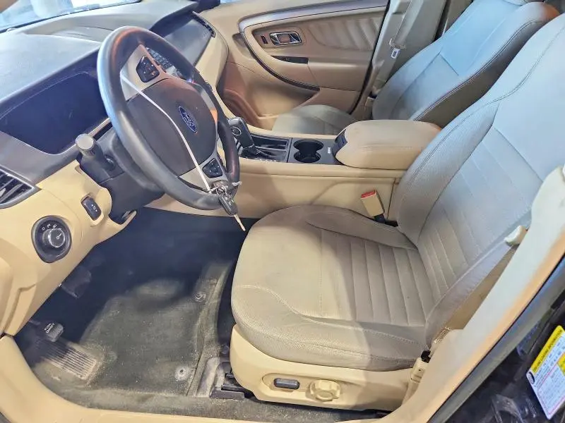 2013 FORD TAURUS SE  