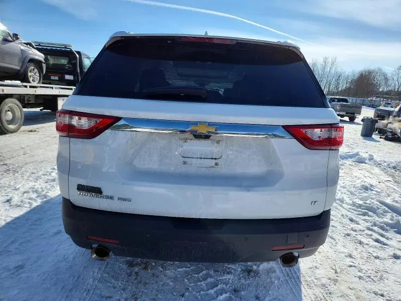 2018 CHEVROLET TRAVERSE LT  