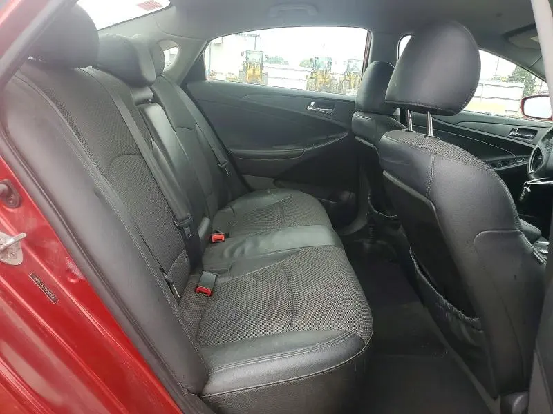 2012 HYUNDAI SONATA SE  