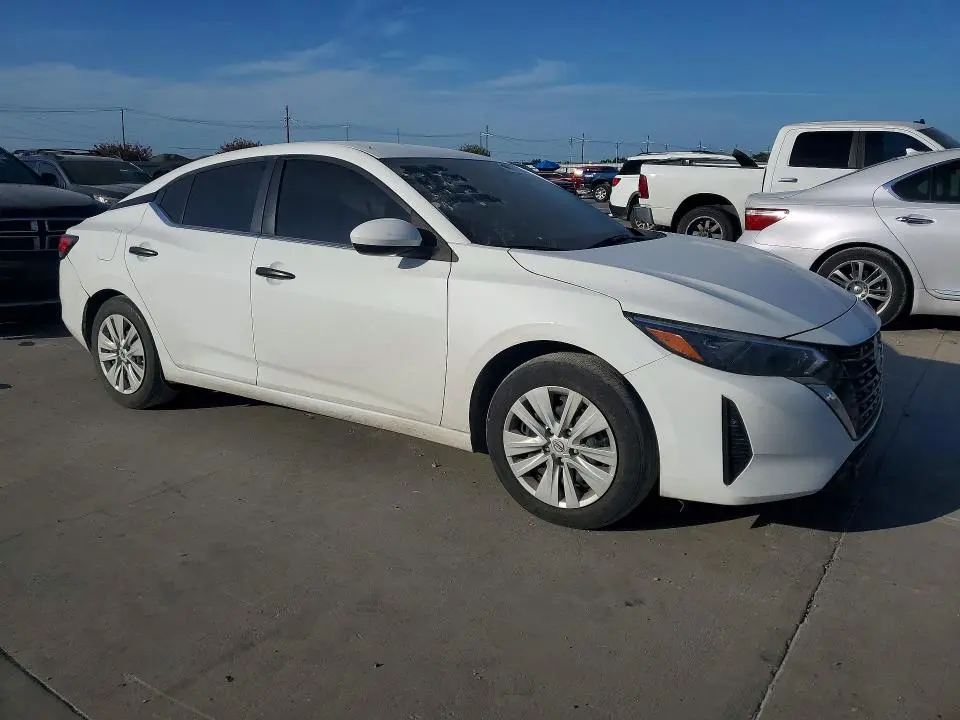 2024 NISSAN SENTRA S  