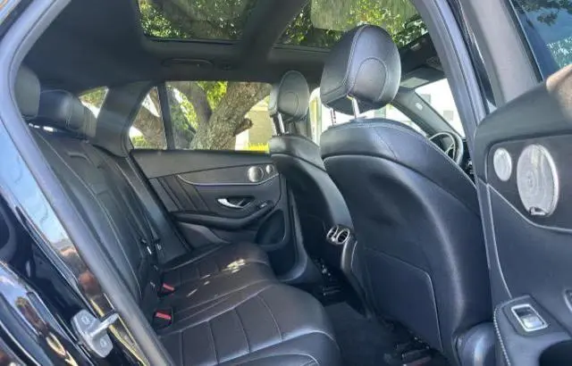 2021 MERCEDES-BENZ GLC 300 4MATIC  